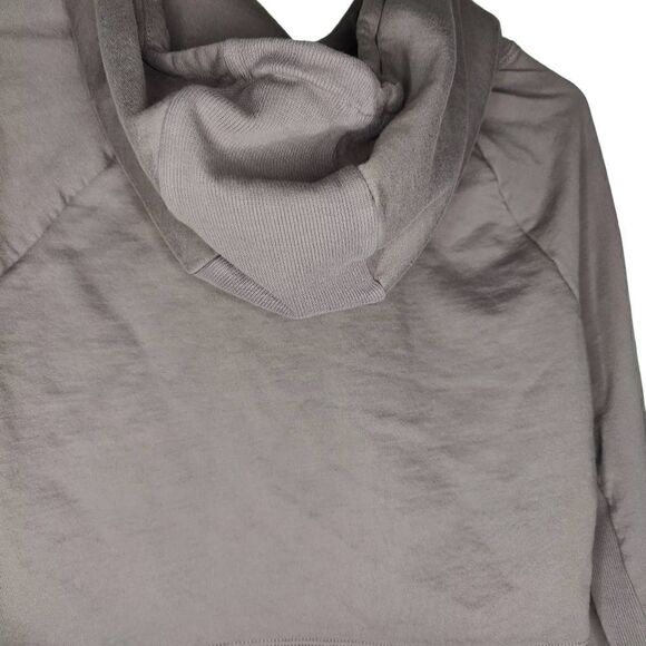 Gymshark Taupe Mauve Cropped Hoodie with Logo Front - Picture 7 of 7